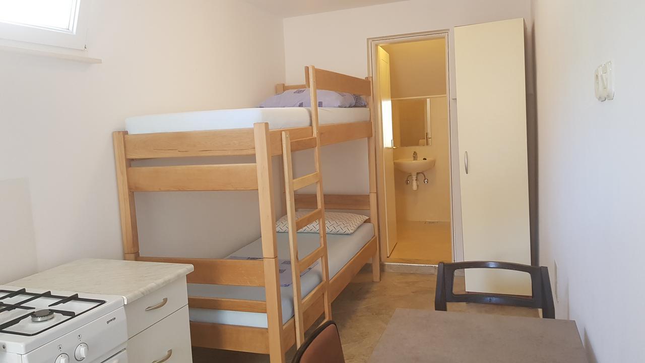 Apartments Mislav 诺瓦利娅 外观 照片
