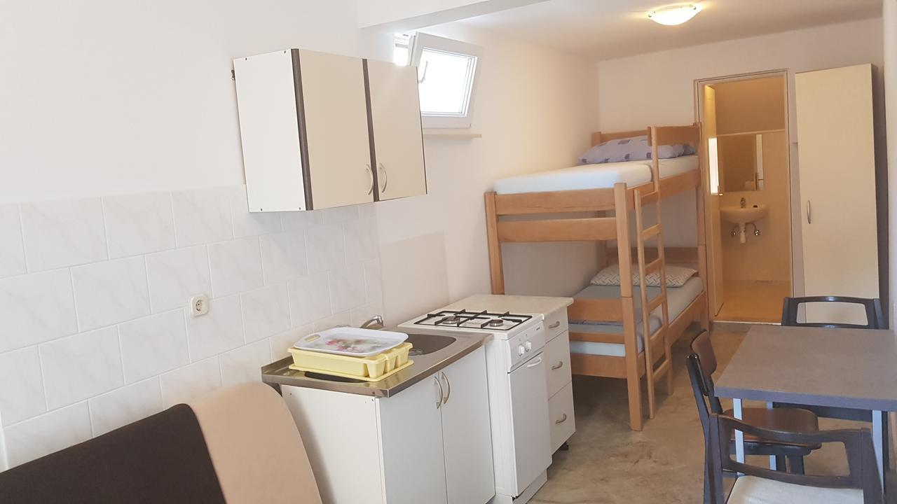 Apartments Mislav 诺瓦利娅 外观 照片