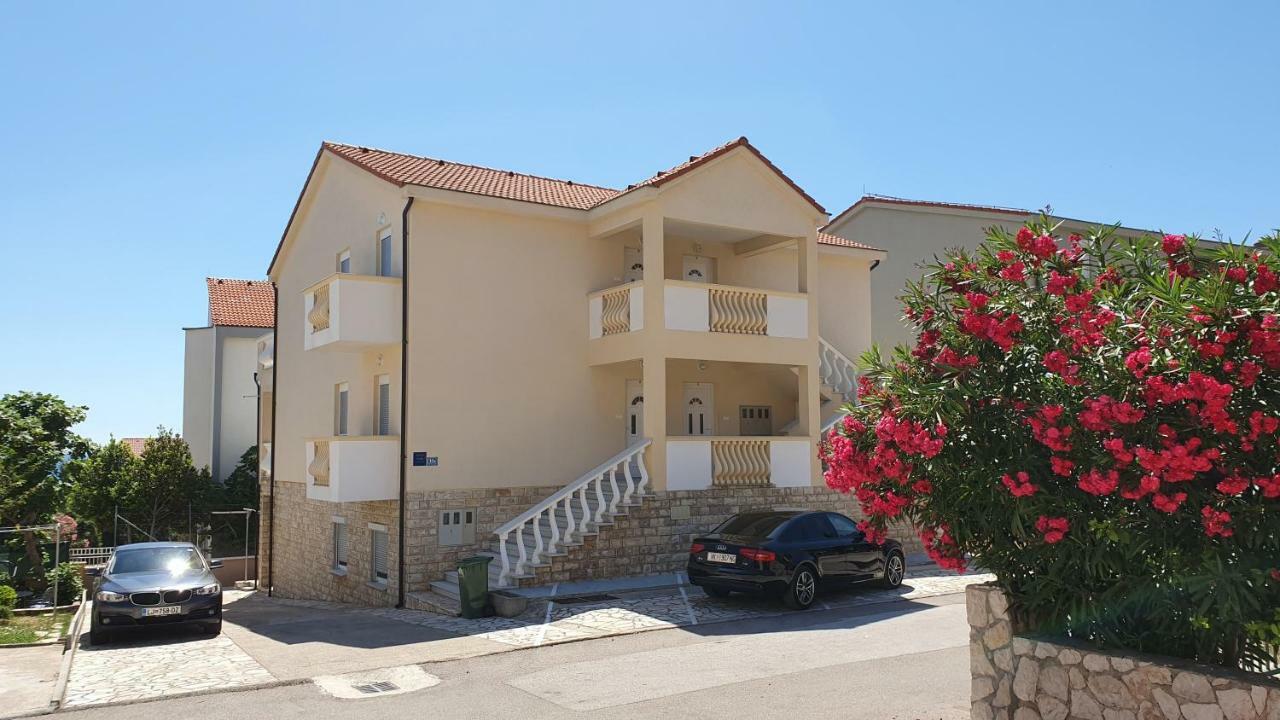 Apartments Mislav 诺瓦利娅 外观 照片
